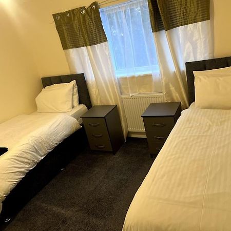 Spacious City Centre Home Near Hospital & M5 伍斯特 外观 照片