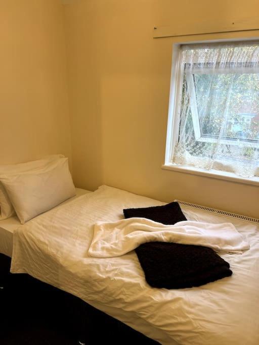 Spacious City Centre Home Near Hospital & M5 伍斯特 外观 照片